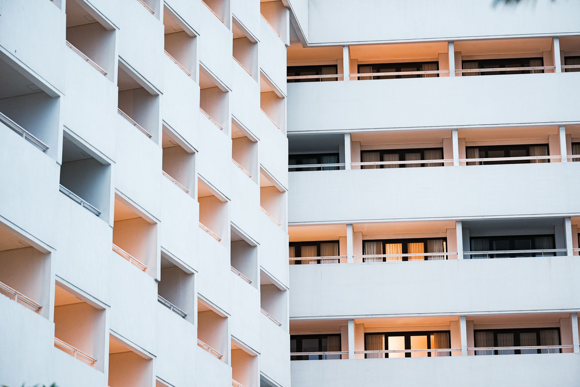 Asbestos Exposure at Miami County Medical Center — Paola, Kansas: A Guide for Workers and Tradesmen