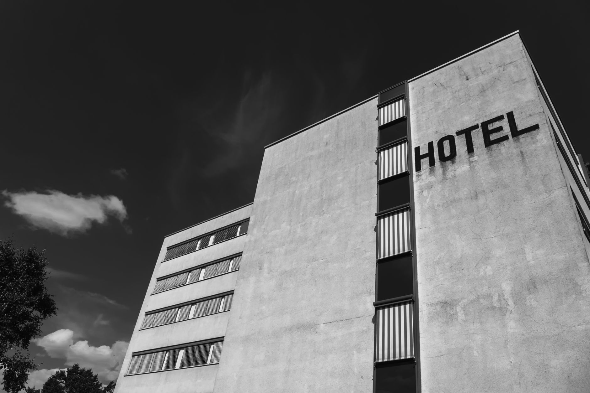 Asbestos Cancer Lawyer Kansas: Hospital Exposure Claims for Mitchell County Hospital Boilermakers, Pipefitters & Tradesmen