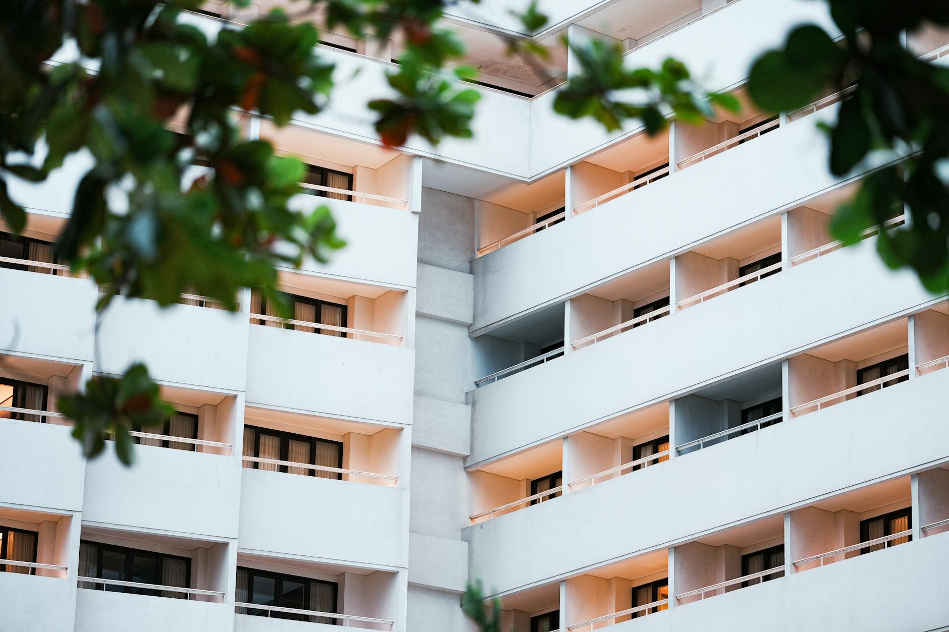 Asbestos Exposure at Hospital Facilities for Workers and Tradesmen